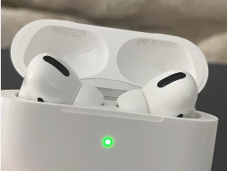AirPods Pro: L'Expérience Audio Révolutionnaire